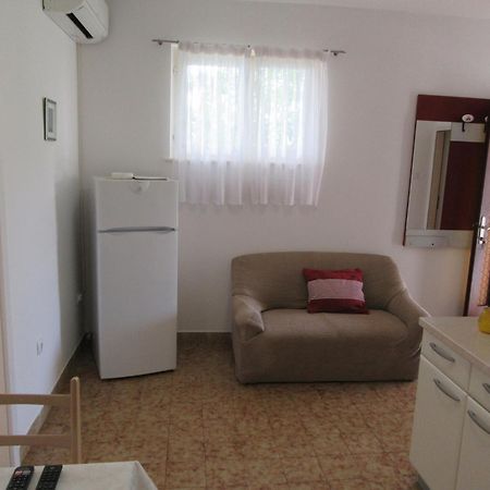 Apartments With A Parking Space Rabac, Labin - 2340 Exterior foto