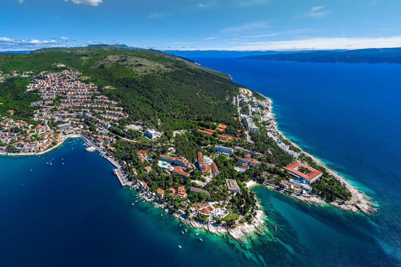 Apartments With A Parking Space Rabac, Labin - 2340 Exterior foto