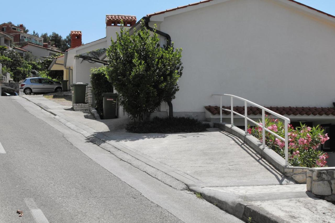 Apartments With A Parking Space Rabac, Labin - 2340 Exterior foto